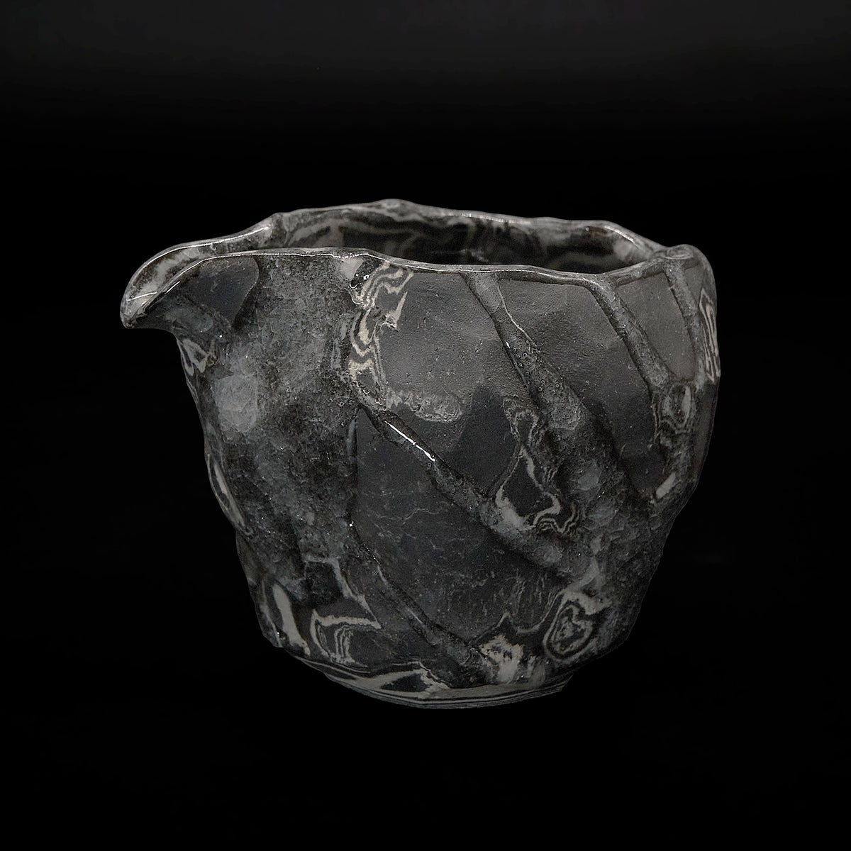 期間限定】《恋する酒呑童子2026》穂高隆児 墨流薄氷片口 HDKRSK002