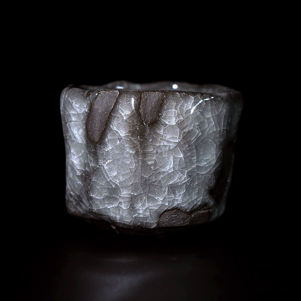 穂高隆児 薄氷ぐい呑 HDKGN042 – 白白庵（PAKUPAKUAN）