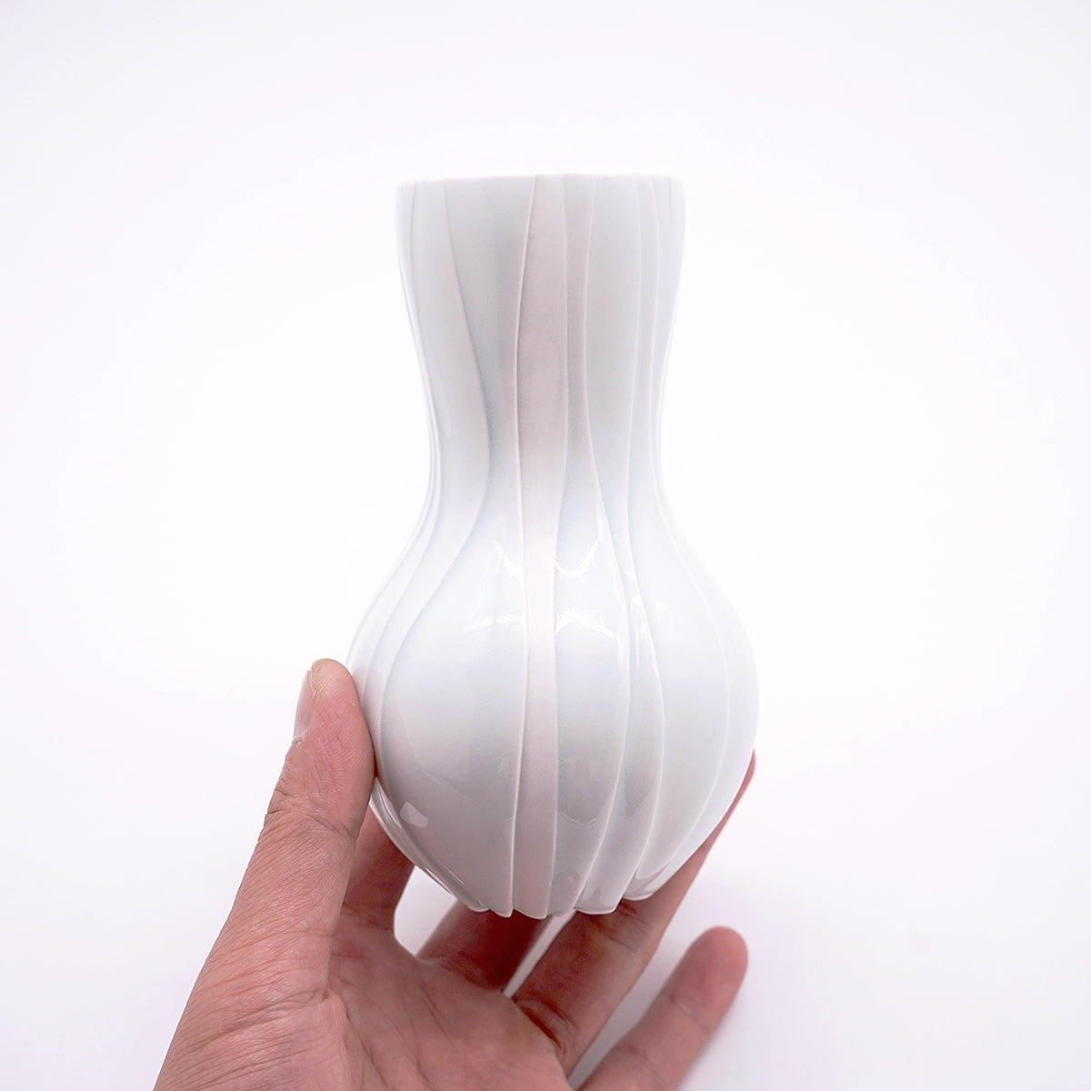 ドラゴン持ち手の漆器大型花瓶 ドラゴン持ち手の漆器大型花瓶 ドラゴン持ち手の漆器大型花瓶