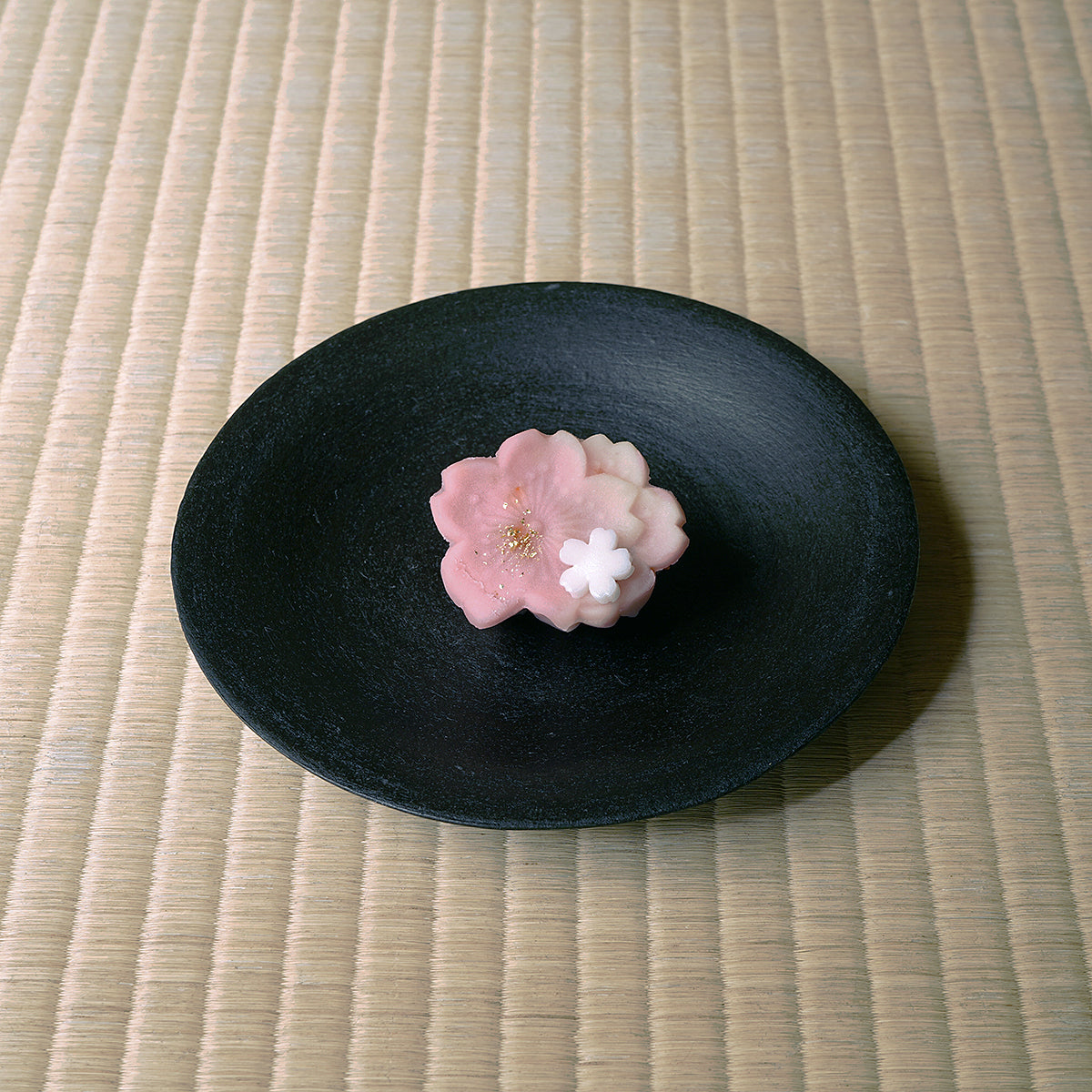 小野澤弘一 陶漆黒彩皿 ONZPL001 – 白白庵（PAKUPAKUAN）