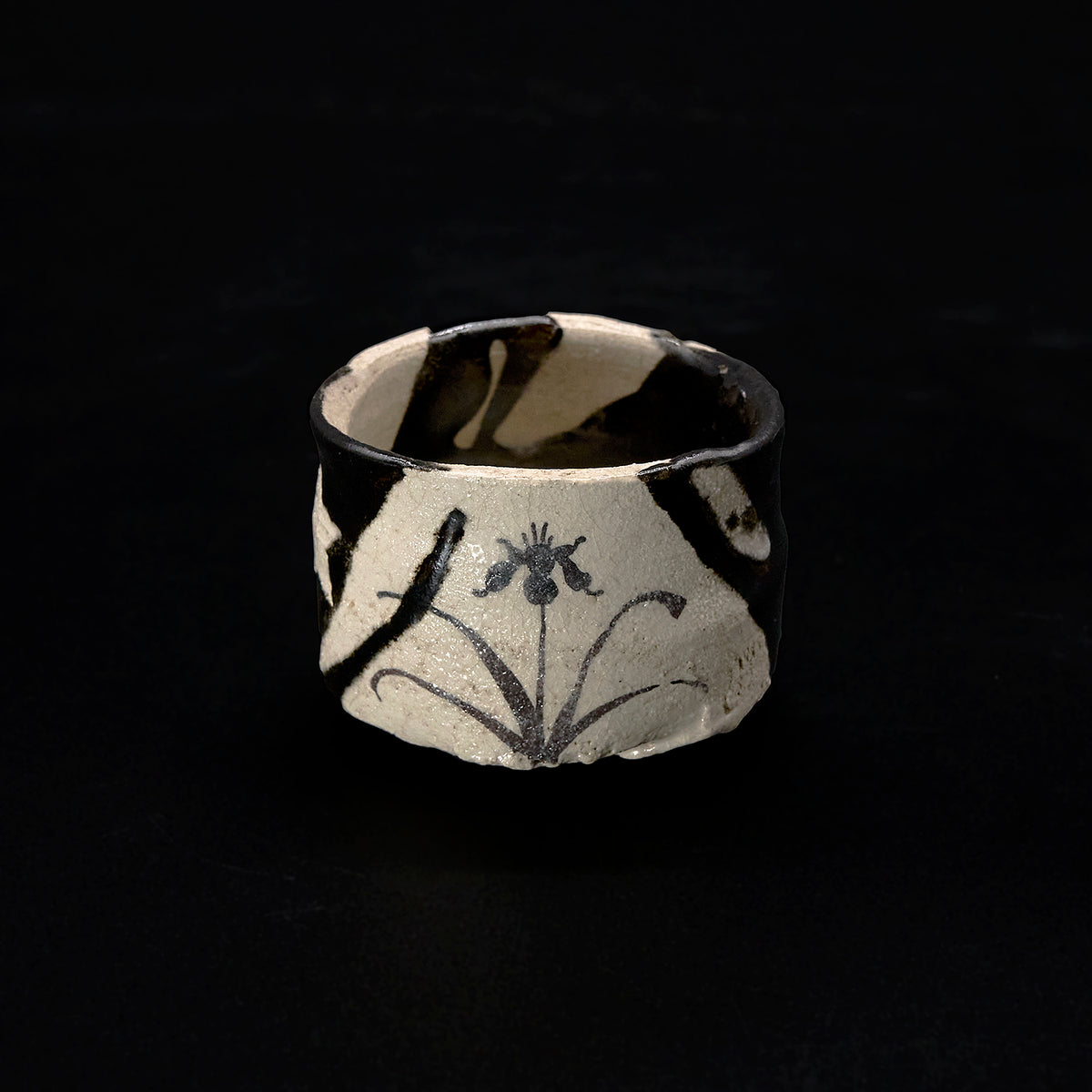 期間限定】《恋する酒呑童子2026》寺田鉄平 黒織部ぐい吞 TRDRGN007