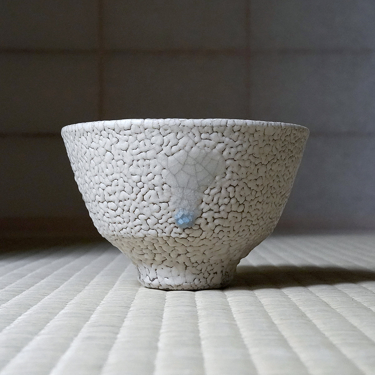 伊藤　千穂　抹茶茶碗　枇杷梅花皮茶碗　貴重 伊藤千穂 白梅花皮茶碗 ITCTB009 – 白白庵（PAKUPAKUAN）