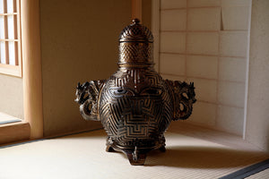 期間限定】《COOL is TEA 2026》金理有 煌金彩線刻龍取手大香炉