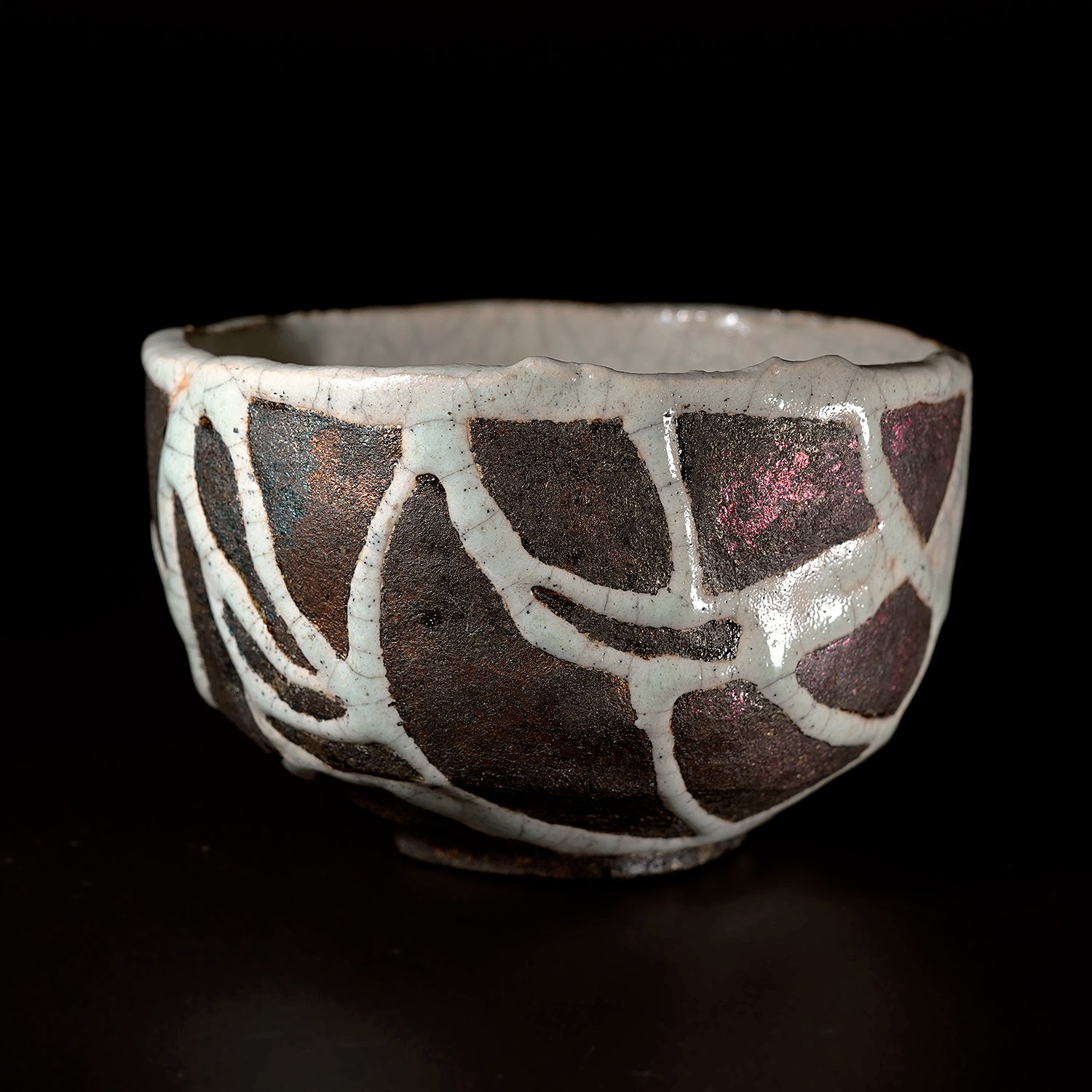 蒔絵　波千鳥ブローチ　白蝶貝　陶漆作品　菱田賢治作品 菱田賢治 HISHIDA Kenji – 白白庵（PAKUPAKUAN）