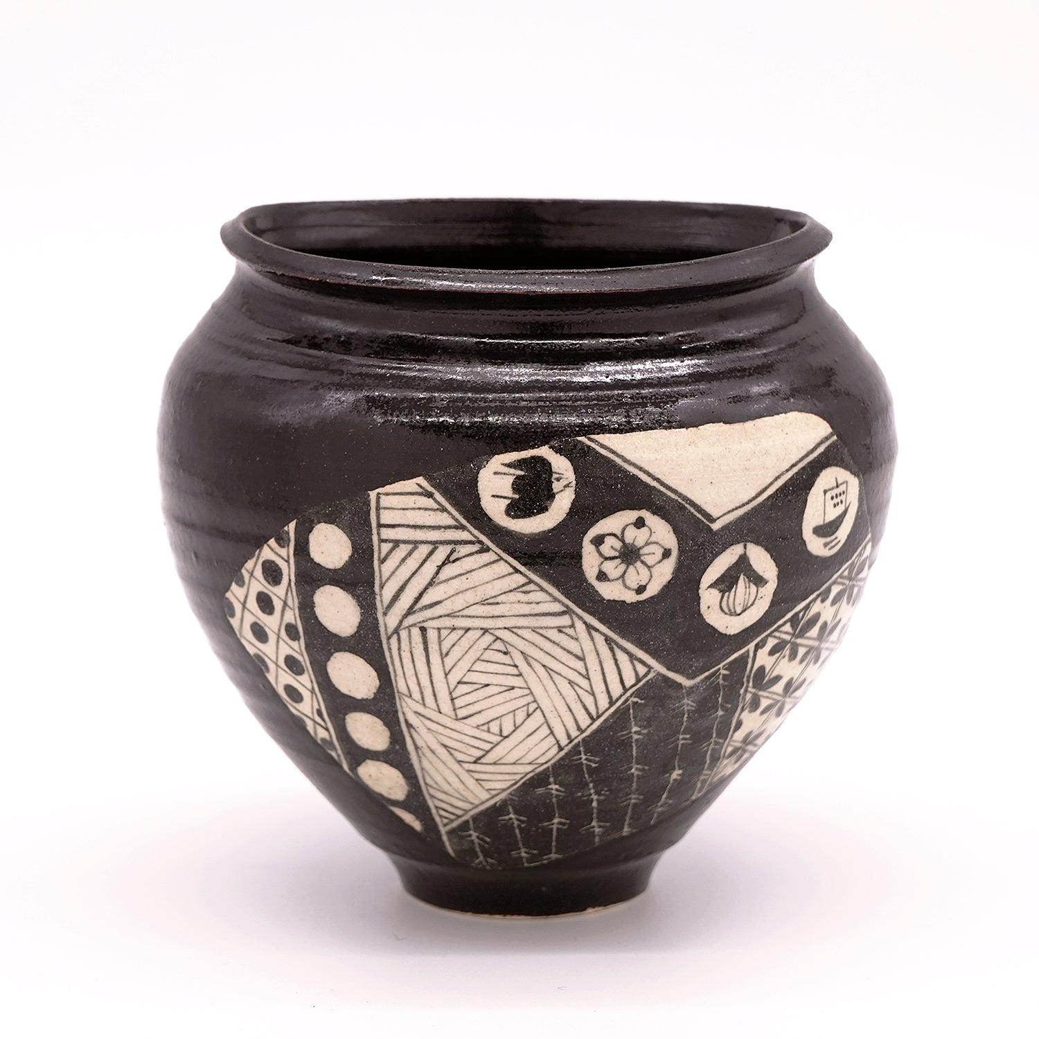 【期間限定】《Life with the Bloom》伊藤千穂　黒織部花器　ITCBFV005