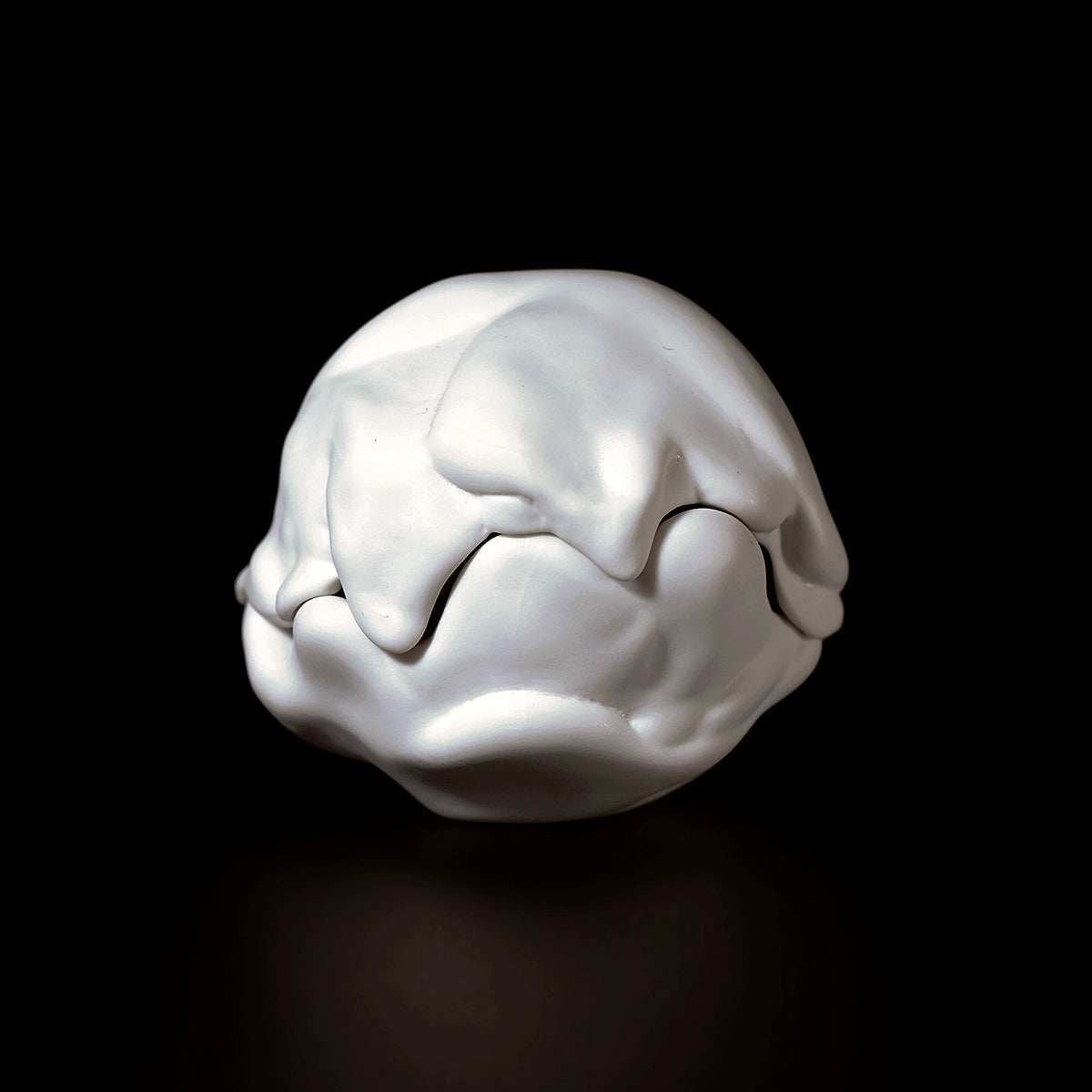 樽田裕史　白磁　蓋物　TRTTI028