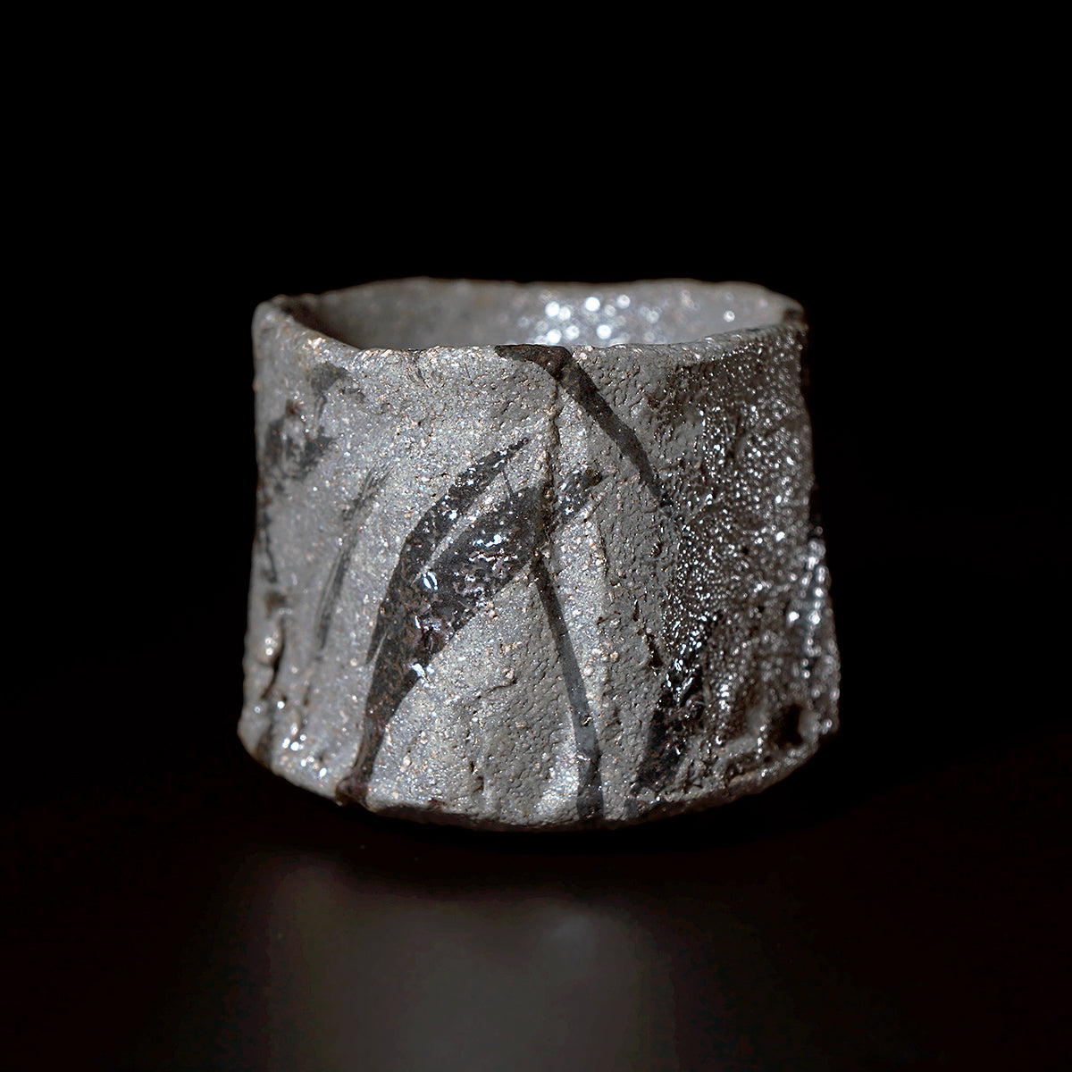 富田啓之　鉄絵草文ぐい呑　TMTGN145P