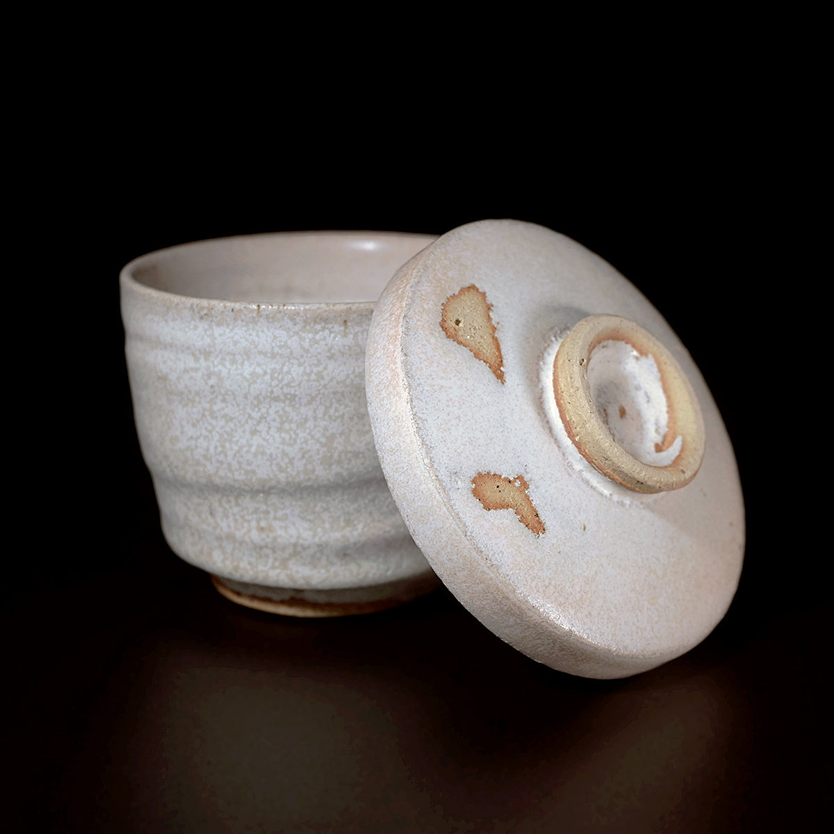 津田友子　蓋物 A 白雪 g-265　TSDTI082