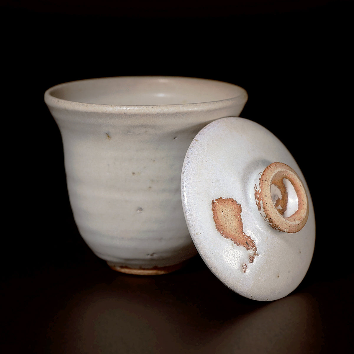 津田友子　蓋物 B 白石 g-270　TSDTI091