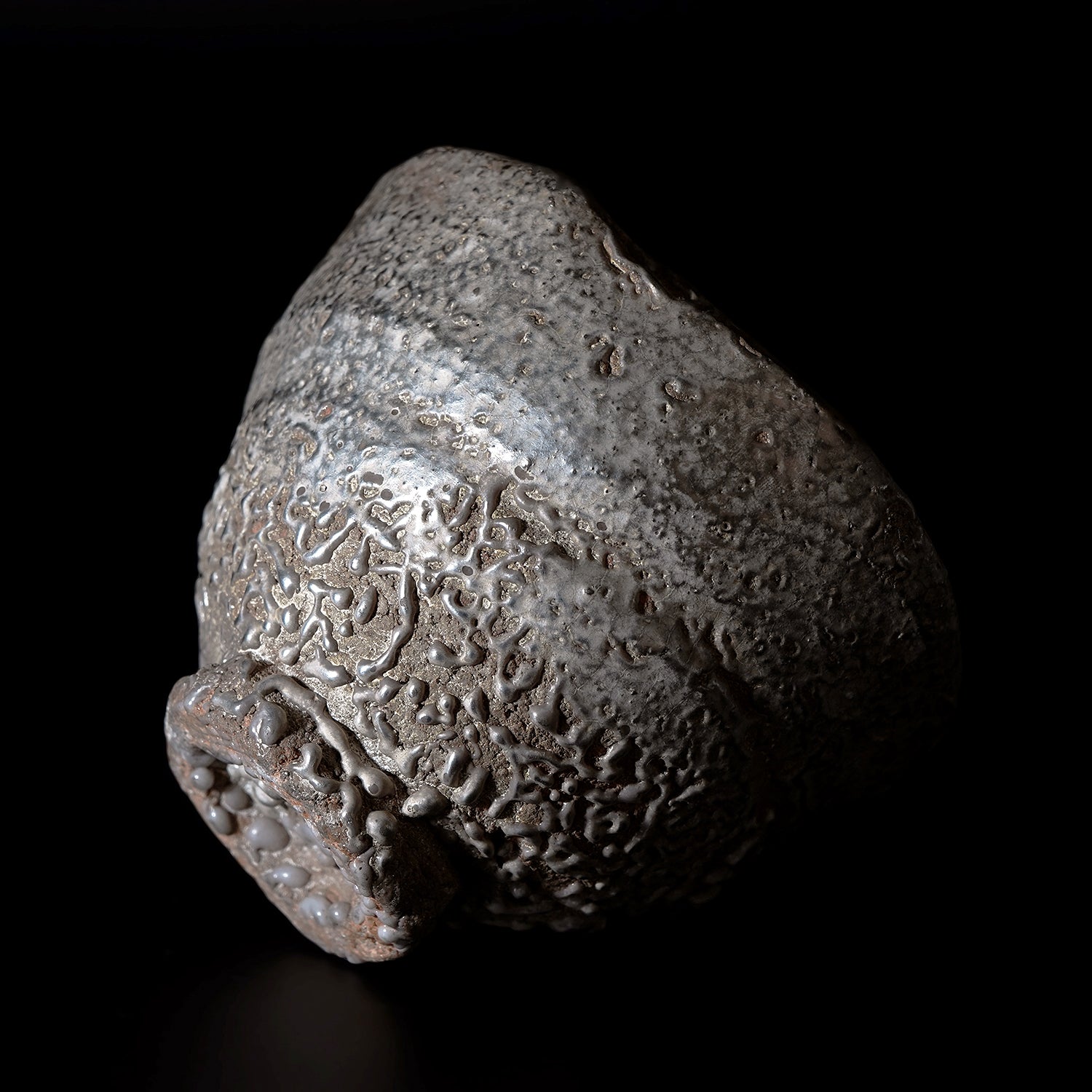 谷本洋　銀彩茶盌　TMYTB008P