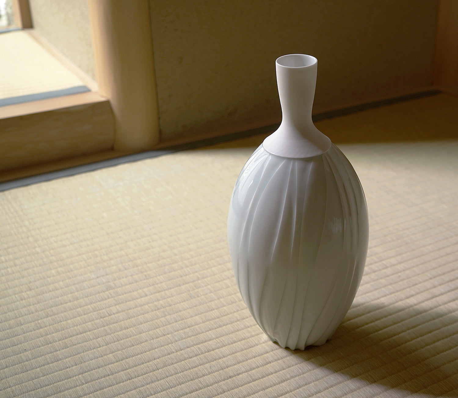 つぼみ(花器) 樽田裕史 つぼみ 花器 TRTFV026 – 白白庵（PAKUPAKUAN）