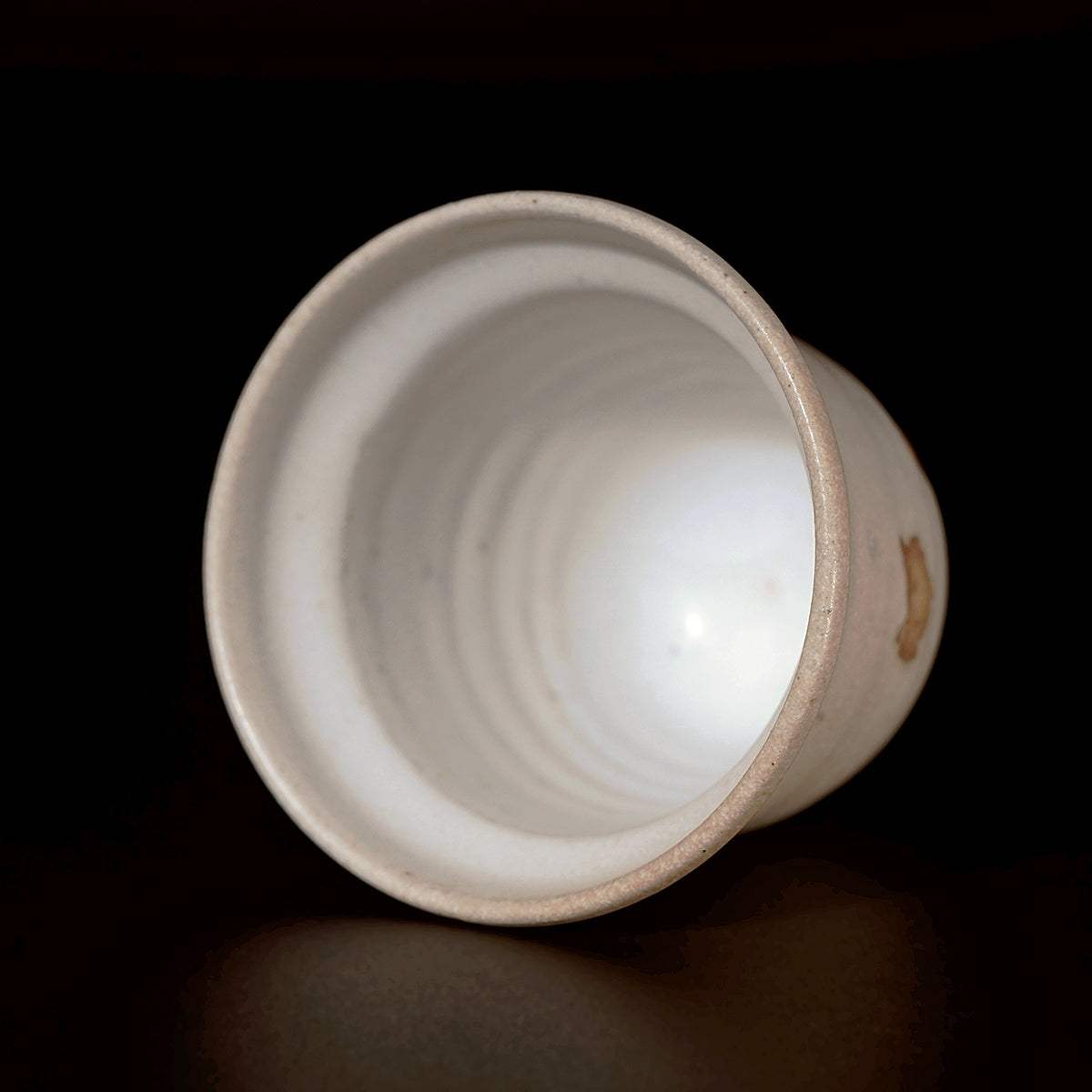 津田友子　蓋物 B 白石 g-270　TSDTI091