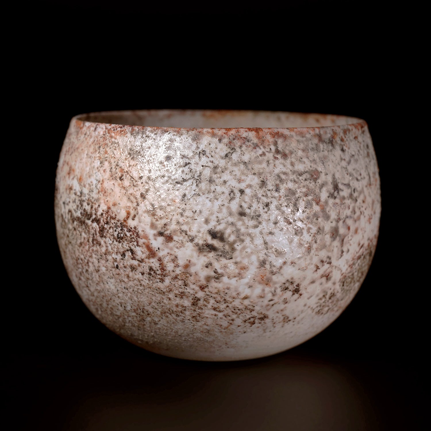 松本治幸　白磁窯変碗　HRYTB016