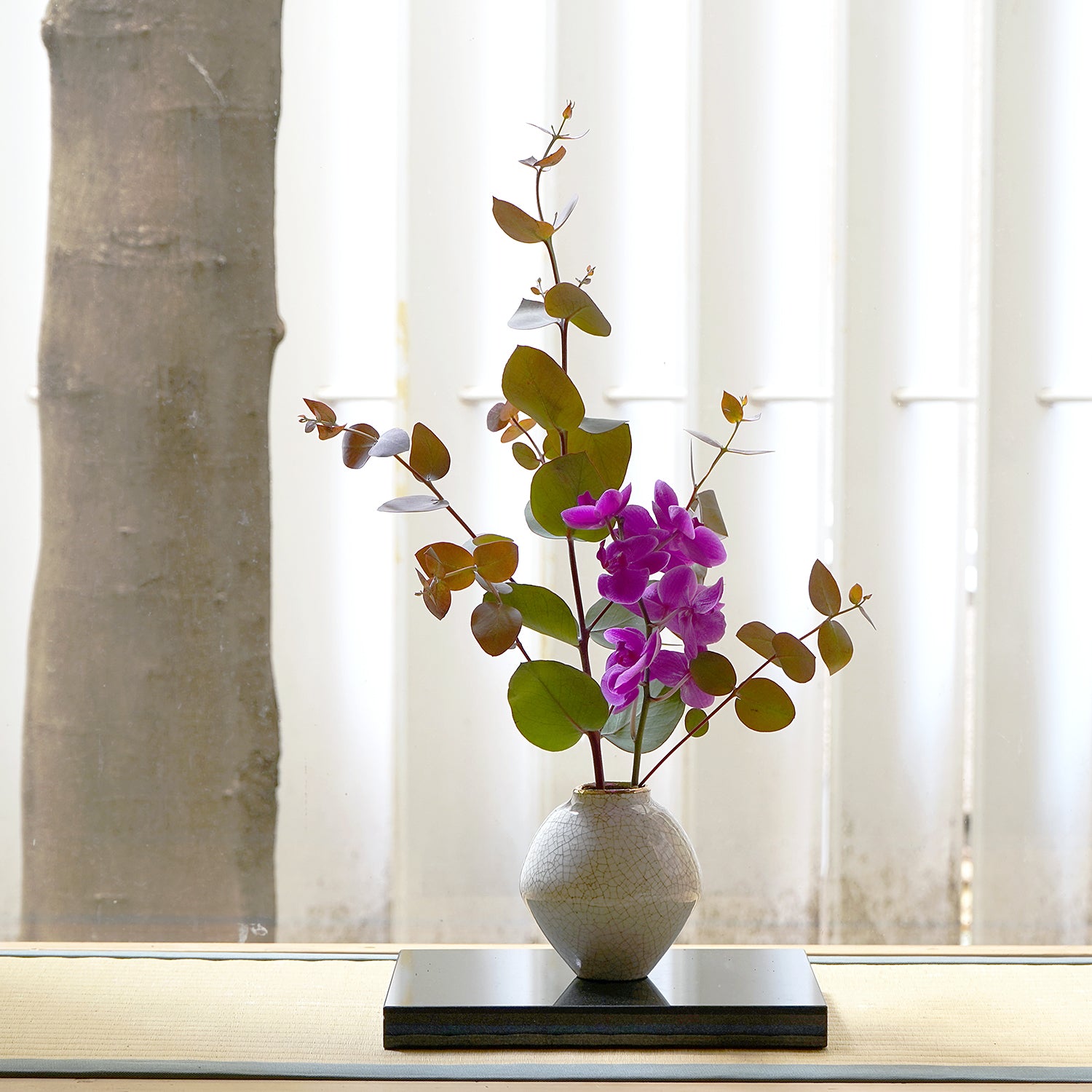 【期間限定】《Life with the Bloom》伊藤千穂　貫入金彩壺（小）　ITCBFV004