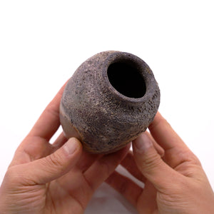 星野聖 備前 小壺 HSNFV001P – 白白庵（PAKUPAKUAN）