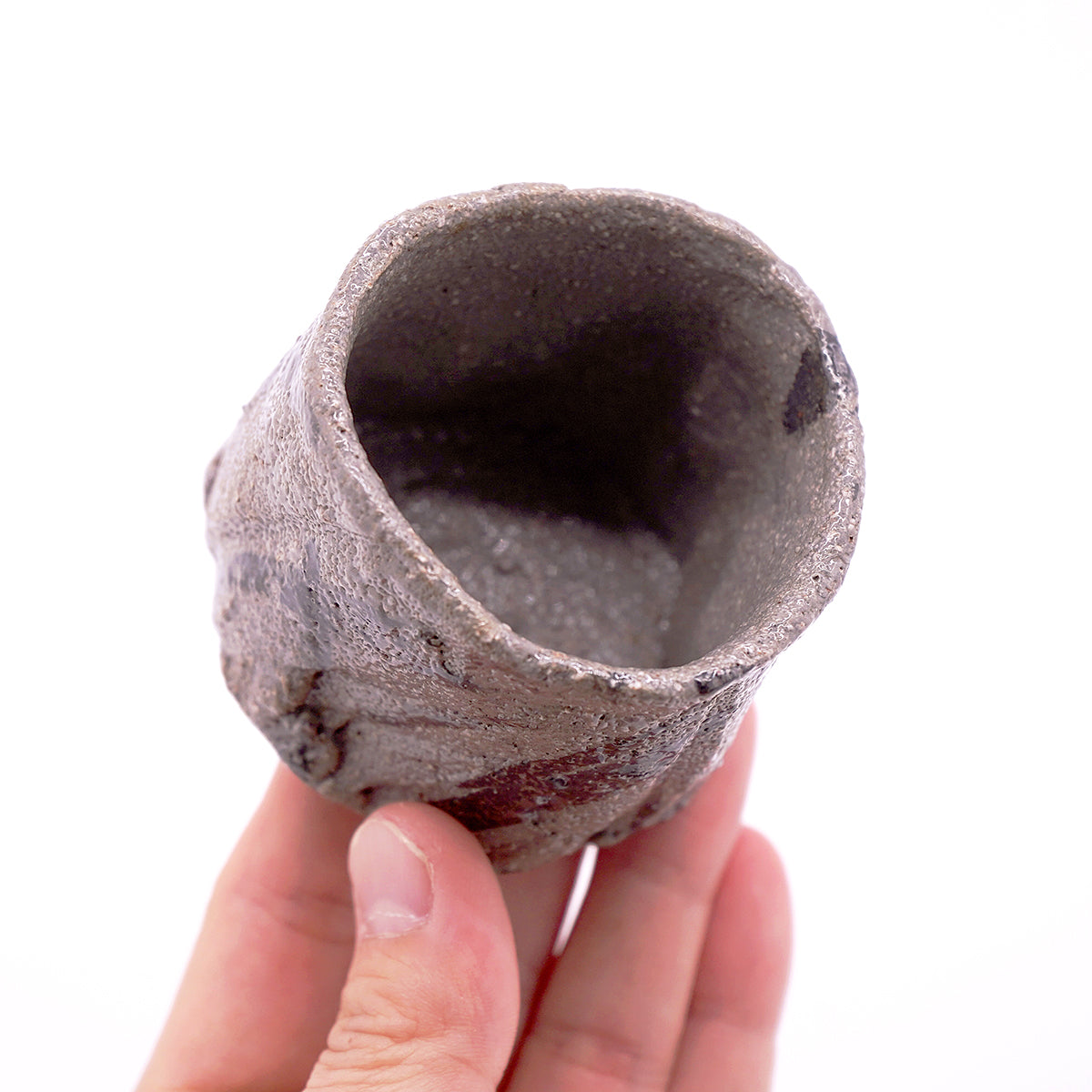 富田啓之　鉄絵草文ぐい呑　TMTGN145P