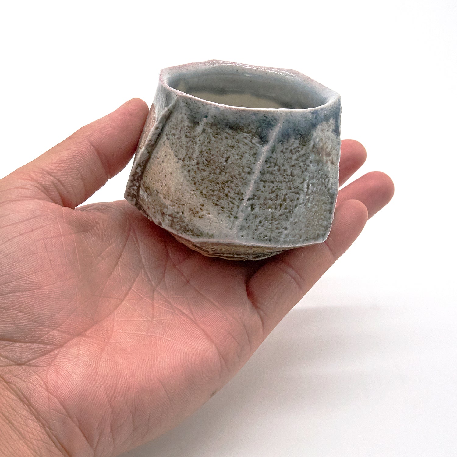 穂高隆児 塩釉瑠璃ぐい呑 HDKGN068P – 白白庵（PAKUPAKUAN）