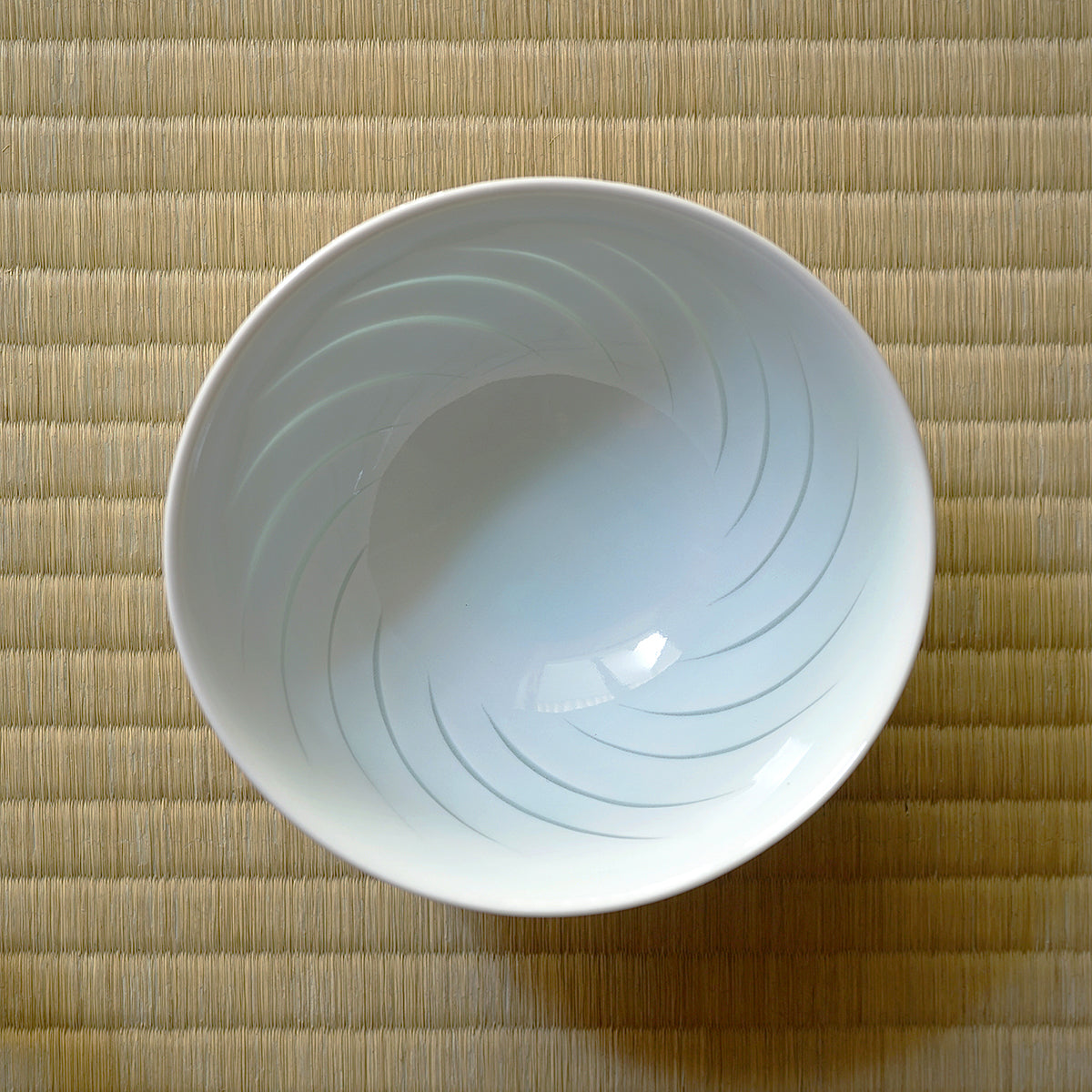 樽田裕史 光ノ渦 抹茶碗 TRTTB035 – 白白庵（PAKUPAKUAN）