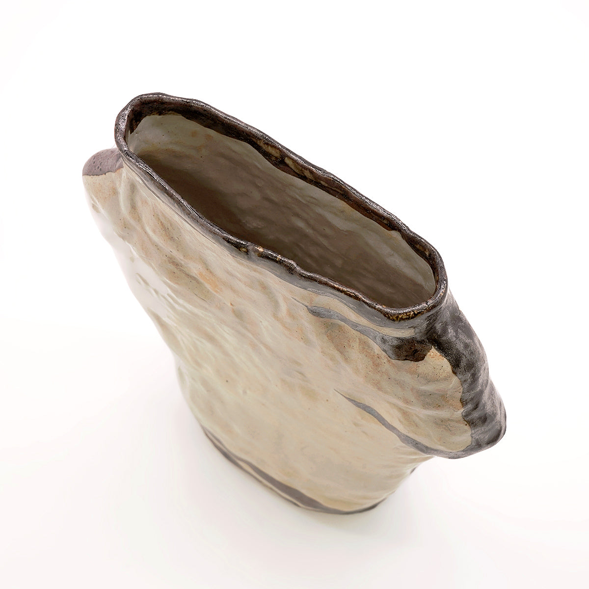 かのうたかお　錆絵線壺　KNTTU032