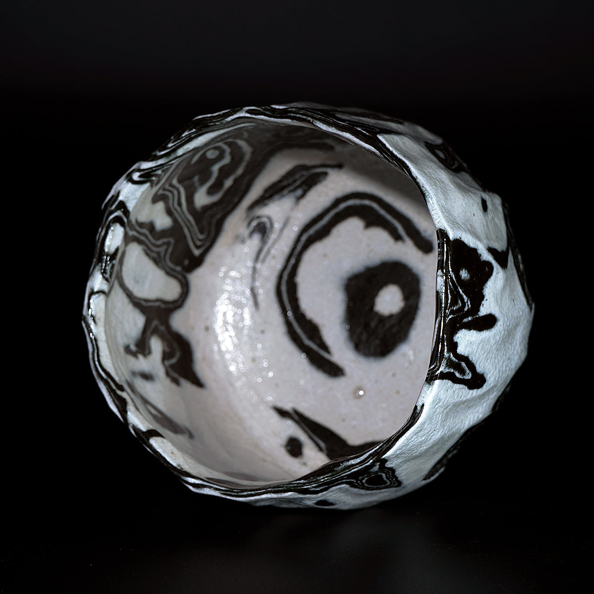 穂高隆児　墨流塩釉茶盌　HDKTB098