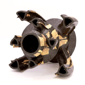 富田啓之 黒釉金彩多口壺 TMTFV051P – 白白庵（PAKUPAKUAN）