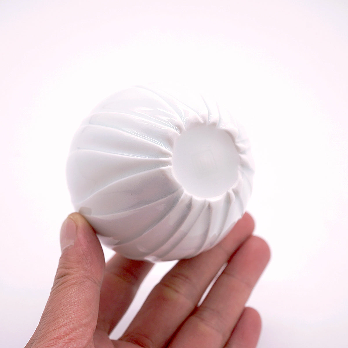 樽田裕史　ゆらぎ彫　蓋物　TRTTI025