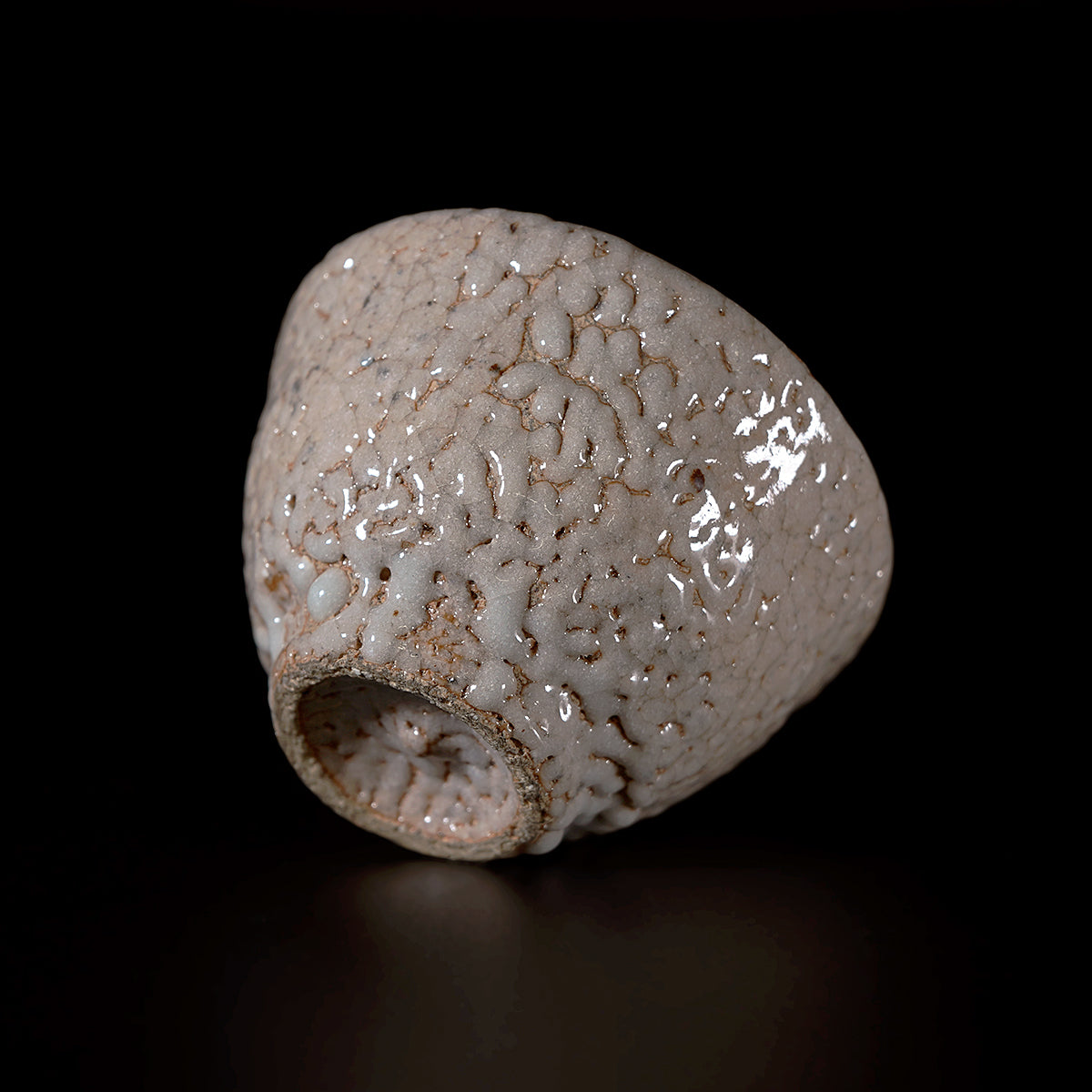 【期間限定】《Life with the Bloom》伊藤千穂　利休白梅花皮ぐい呑　ITCBGN013