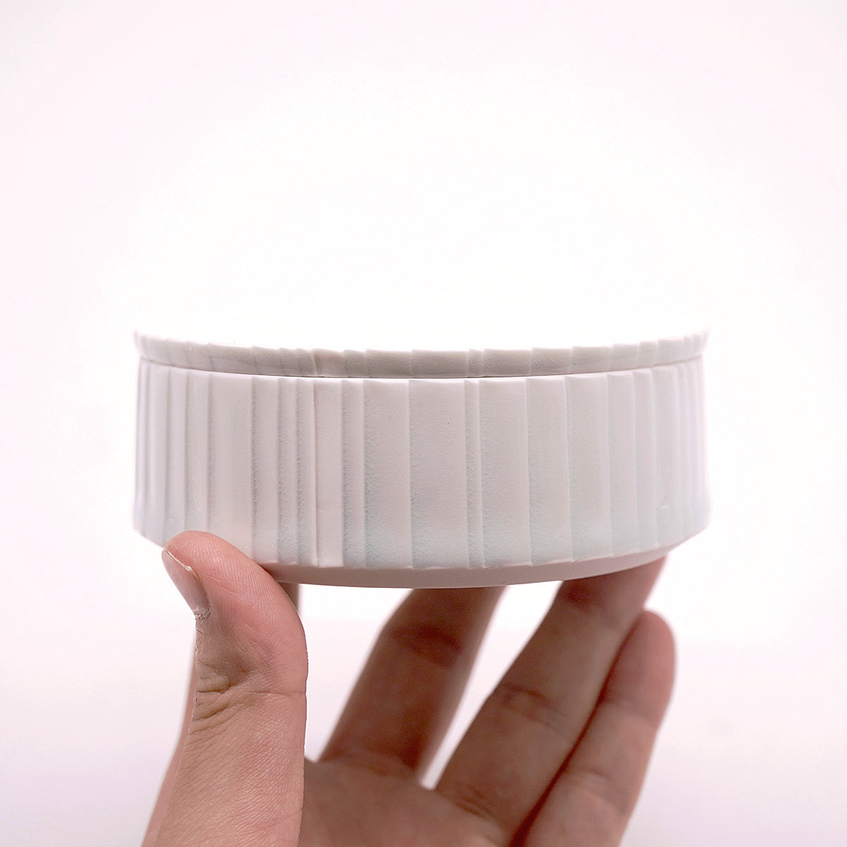 樽田裕史　線彫　蓋物　TRTTI031