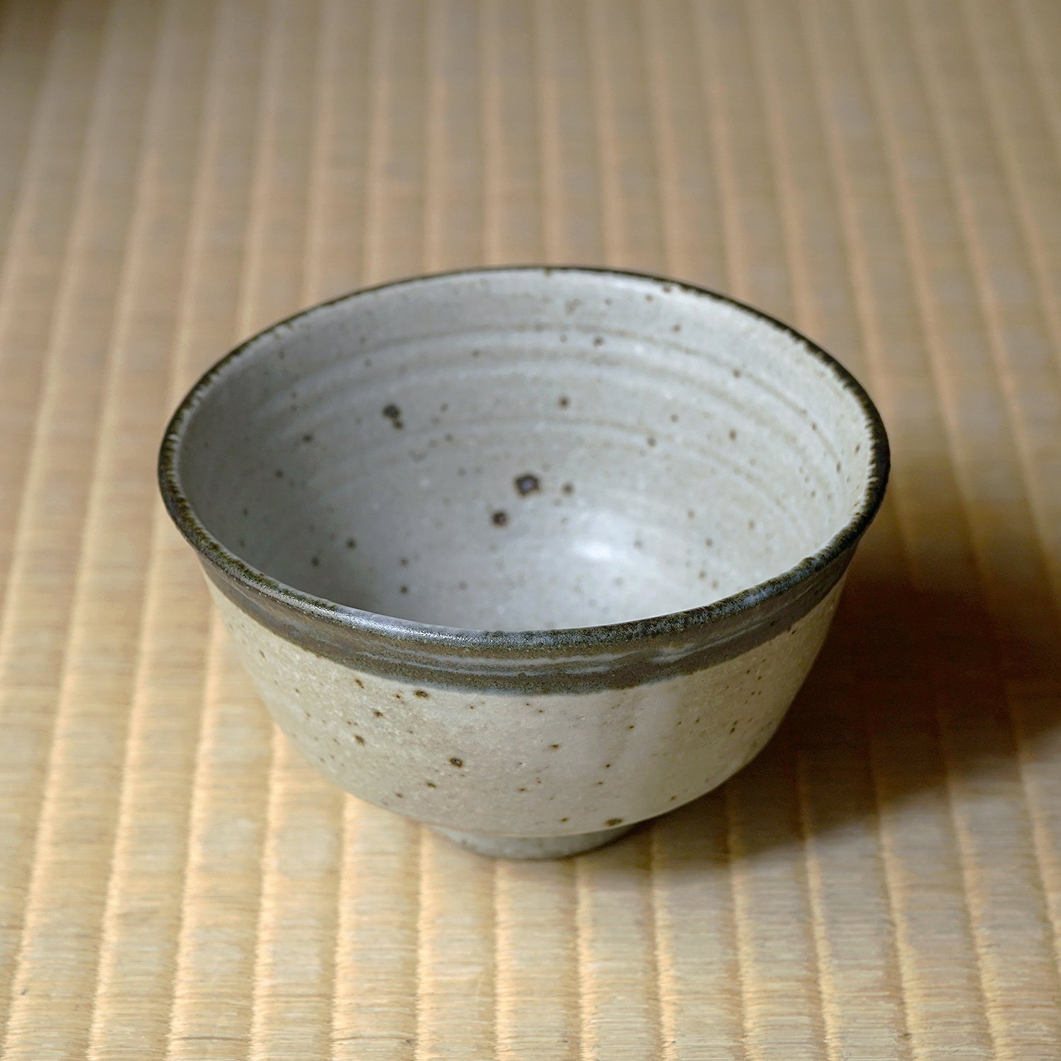 【期間限定】《Life with the Bloom》伊藤千穂　錆呉須茶碗　 ITCBTB002