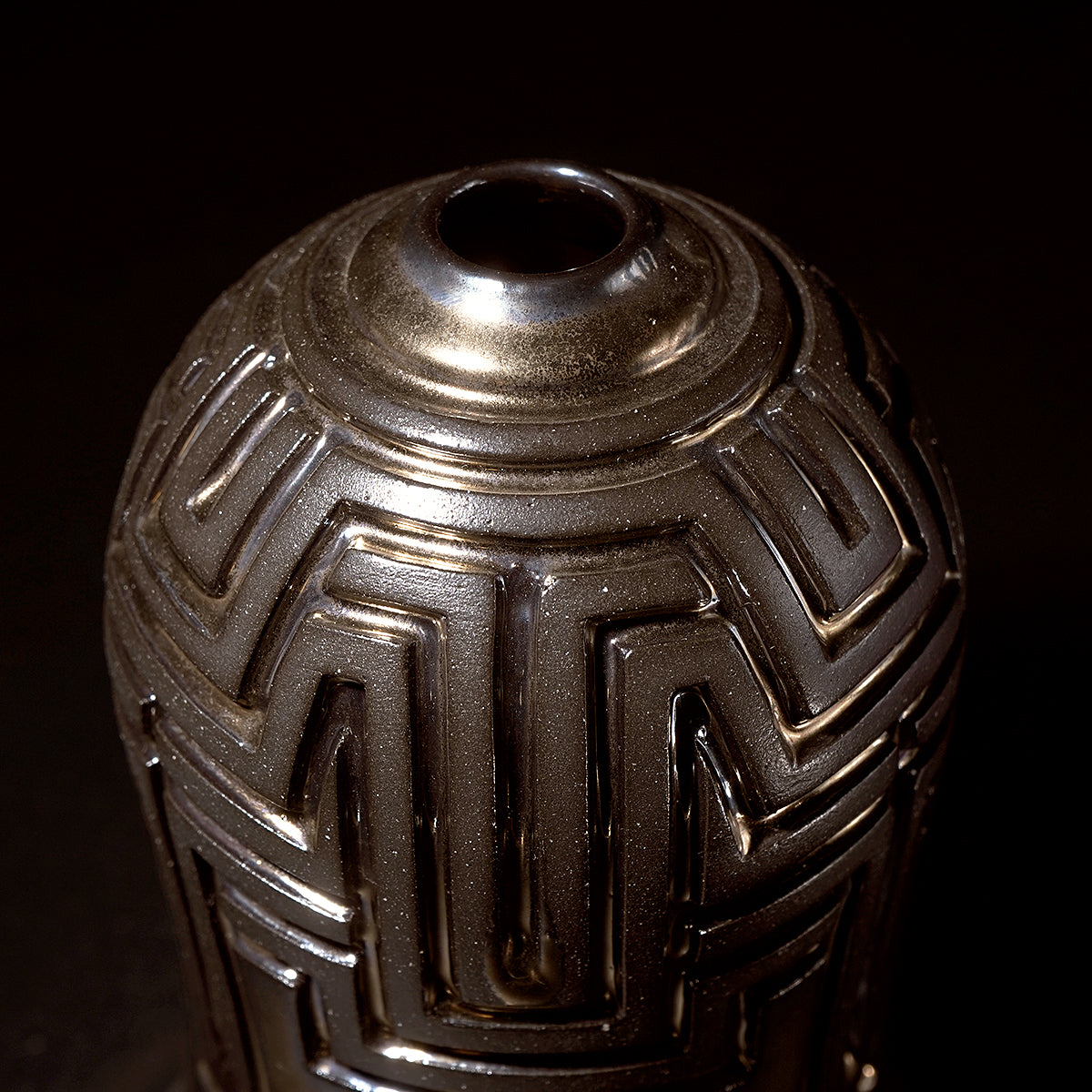 金理有　赫彩線刻花器　KIMFV005P