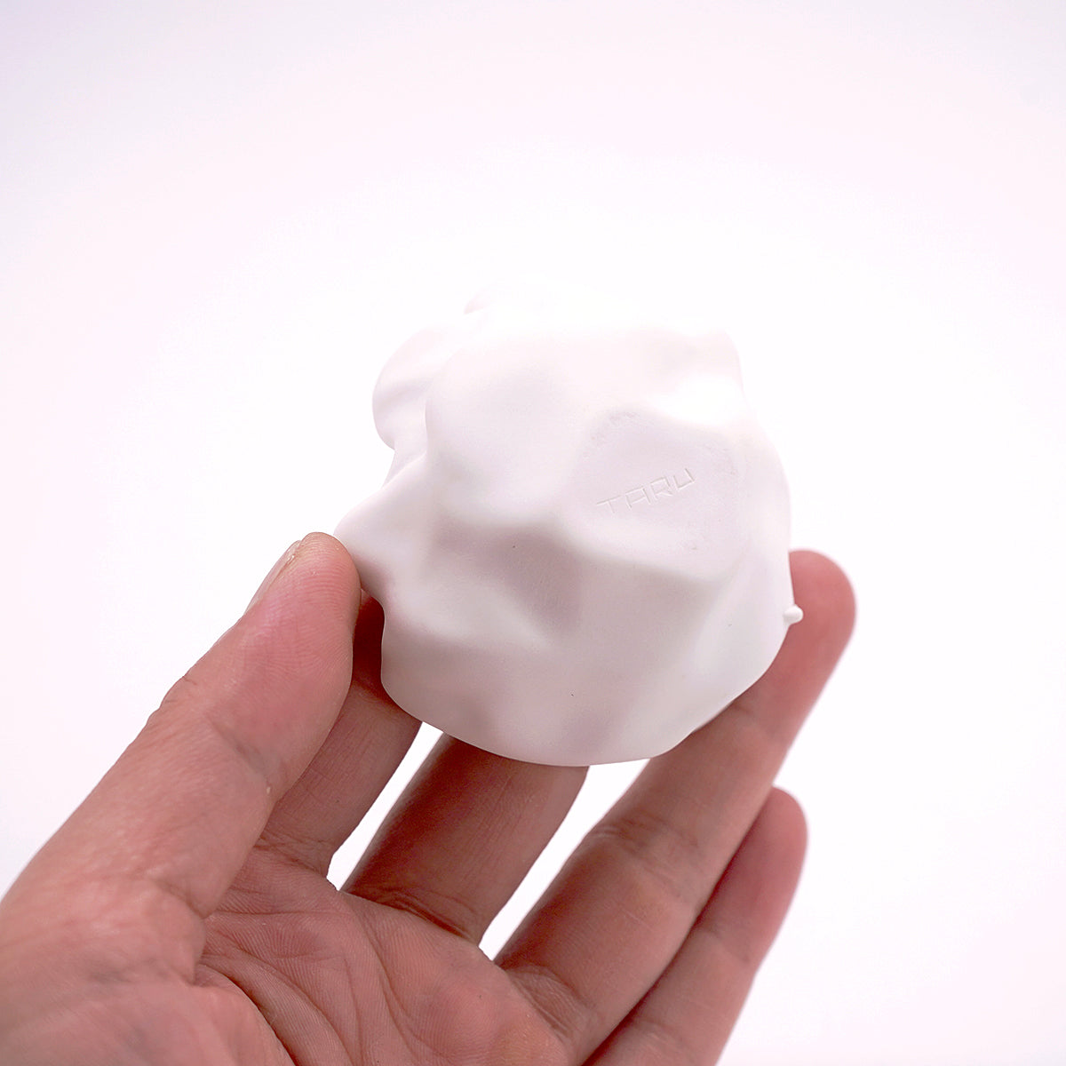 樽田裕史　白磁　蓋物　TRTTI027