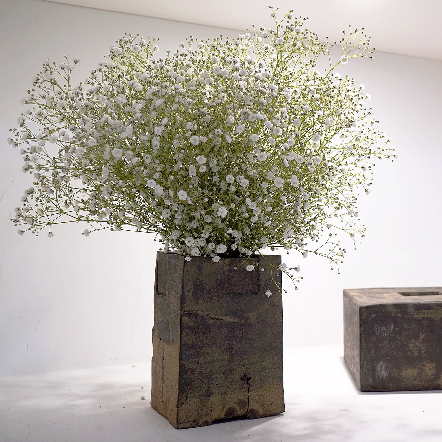 伊豆野一政　削ぎ花入　IZNFV016P