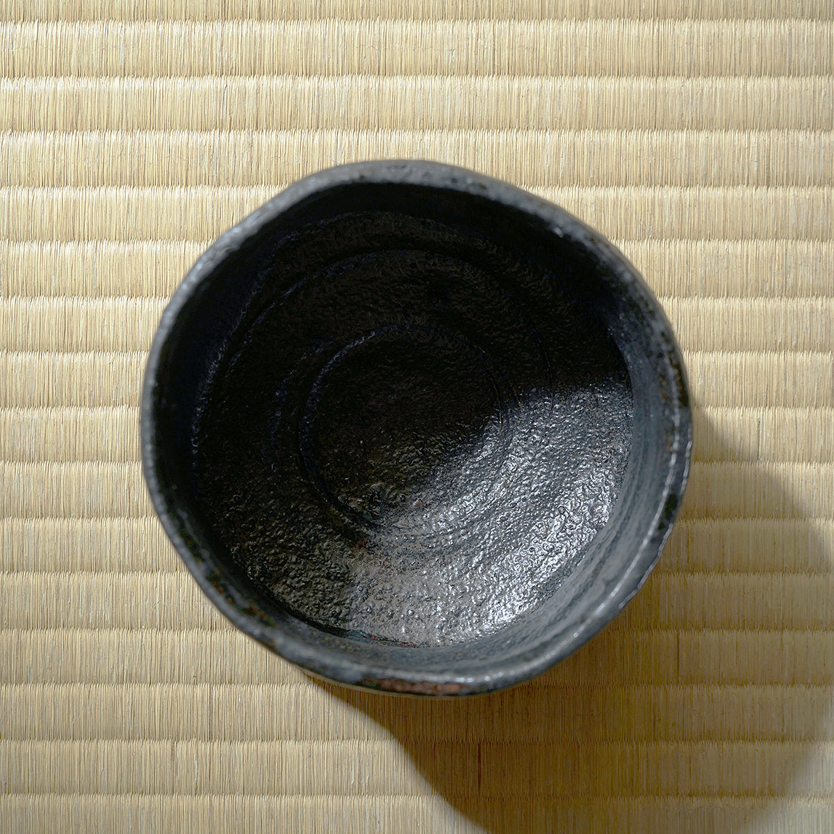 穂高隆児　笠間原土黒茶盌　HDKTB110