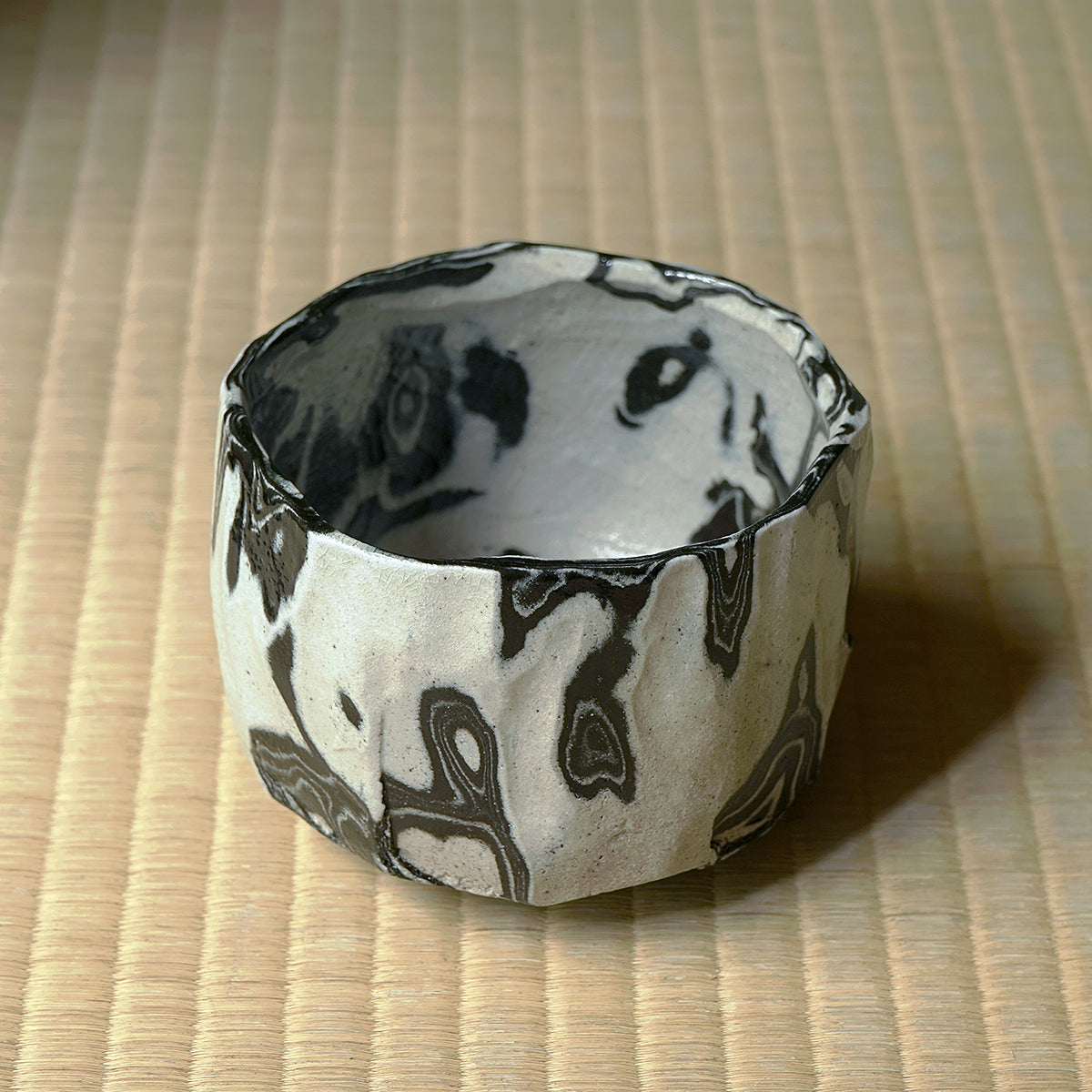 穂高隆児　墨流塩釉茶盌　HDKTB098