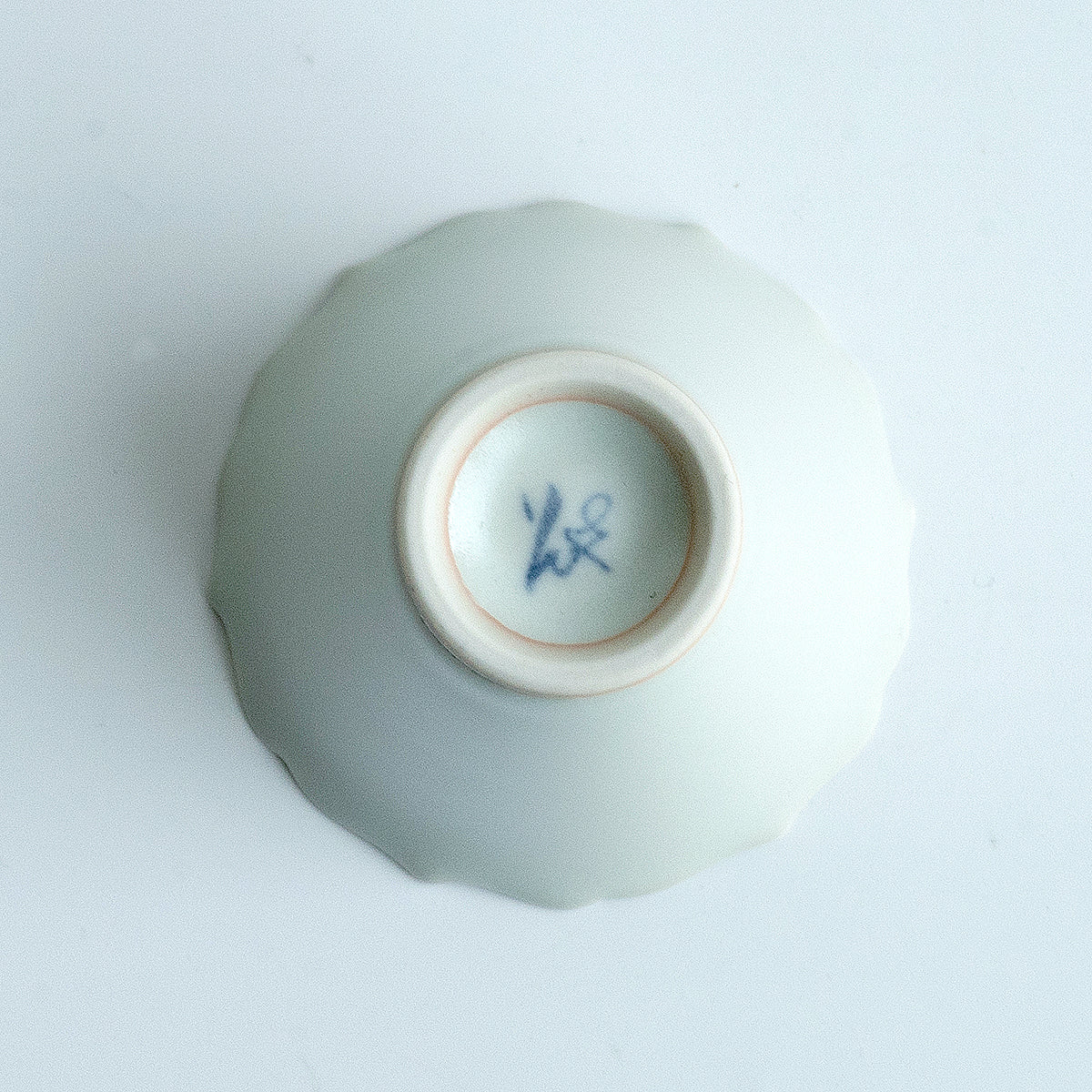 谷口晋也　輪花煎茶碗（白磁）　TGSCP011